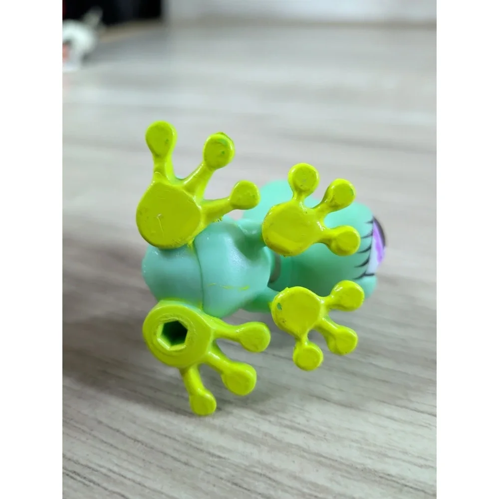 LPS Littlest Pet Shop Green Gecko LOT OF 4